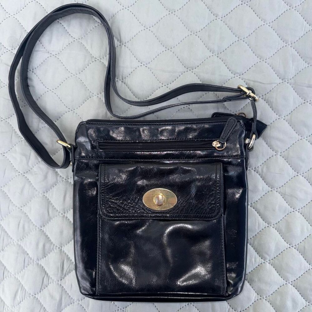 Giani Bernini Black shoulder bag/ purse